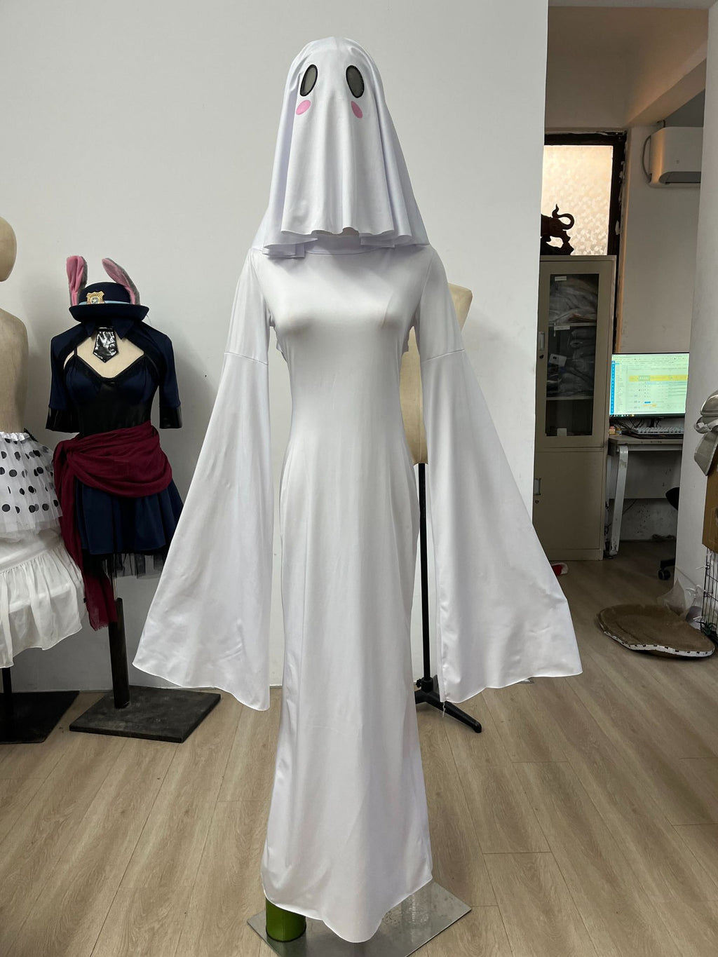 Ghost Niang cos Suit Lady Apricot Same Cute Ghost dress Female cosplay Halloween Stage Play Suit