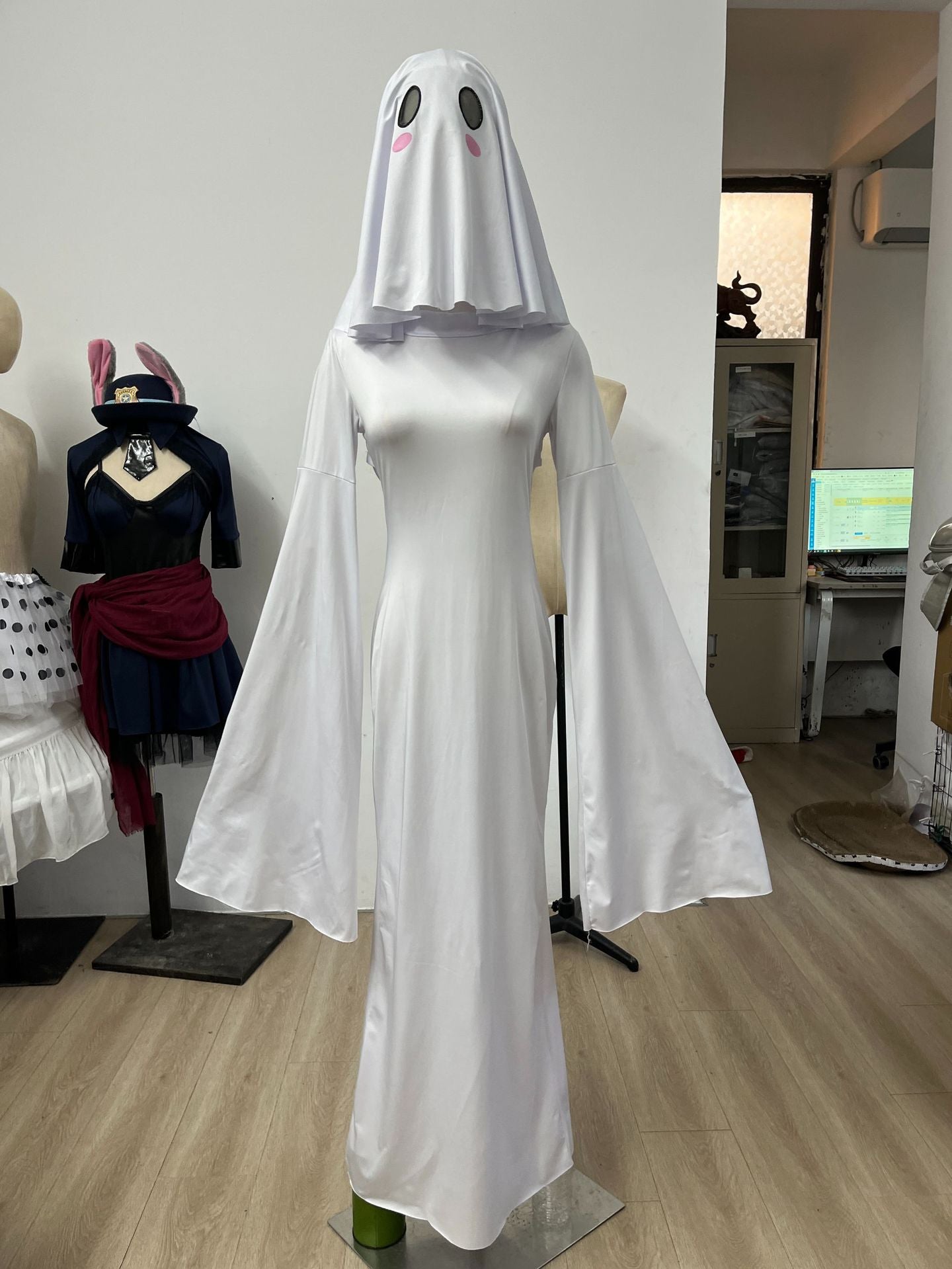 Ghost Niang cos Suit Lady Apricot Same Cute Ghost dress Female cosplay Halloween Stage Play Suit