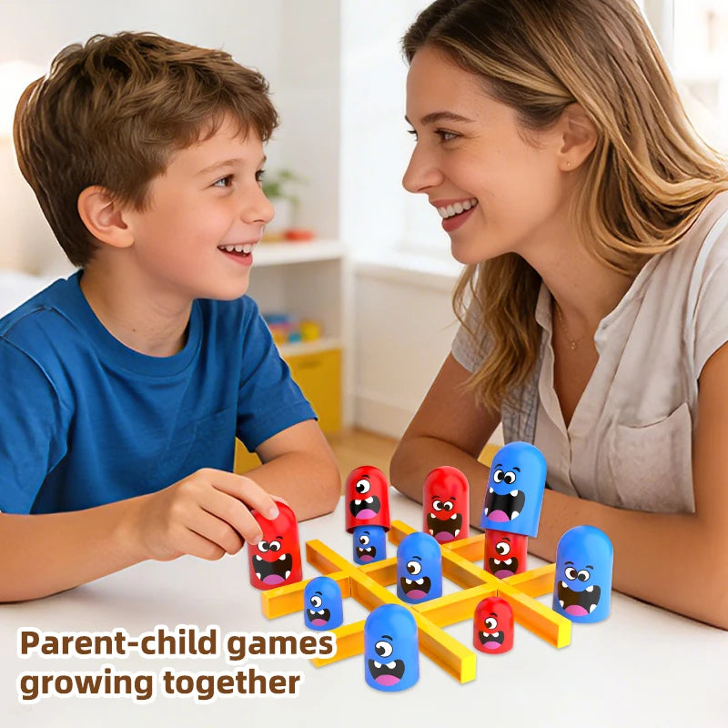 KNYYSECQ Gioco Tris con Personaggi, Set di Giocattoli di Tendenza, Gioco di Scacchi con Forme Distinte, Grande che Sfoga il Piccolo, Doppio Puzzle Divertente, Giocattolo per Bambini